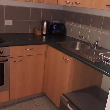 Central One Bedroom Apartment Окленд Екстер'єр фото